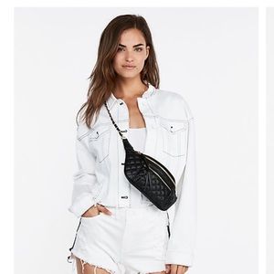 Chain Strap Quilted Fanny Pack